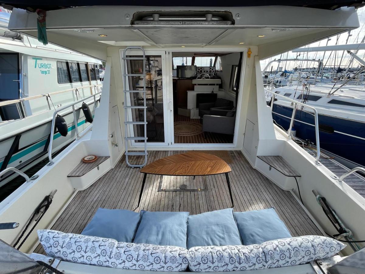 Infantman Yatch Hotel Vila Nova de Gaia Buitenkant foto