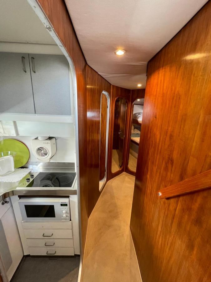 Infantman Yatch Hotel Vila Nova de Gaia Buitenkant foto