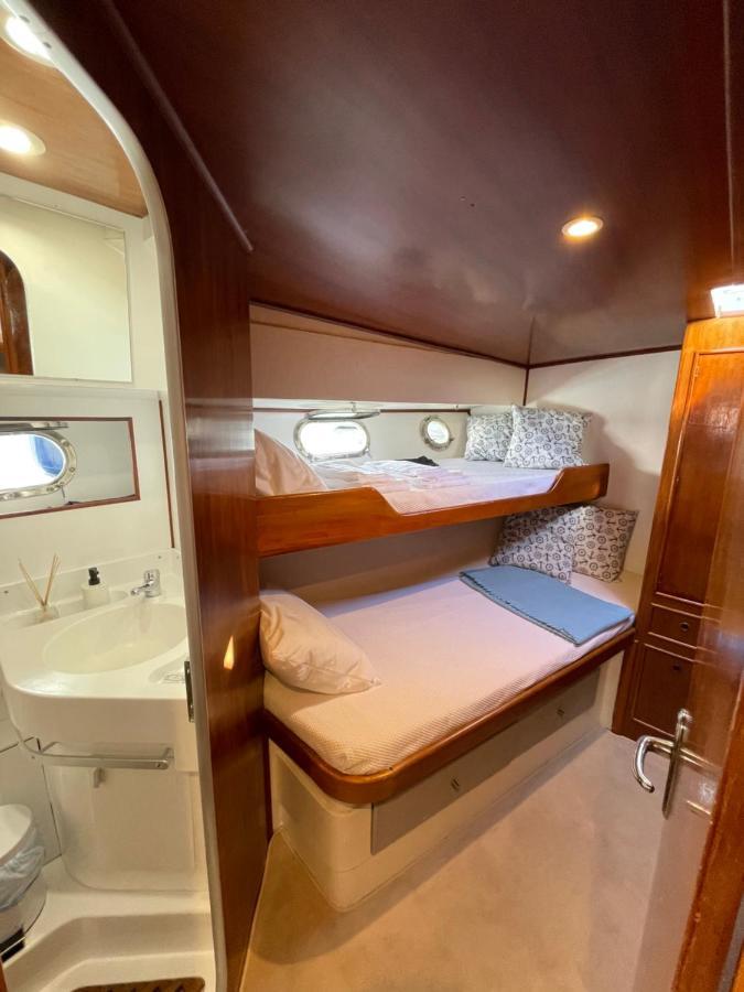 Infantman Yatch Hotel Vila Nova de Gaia Buitenkant foto